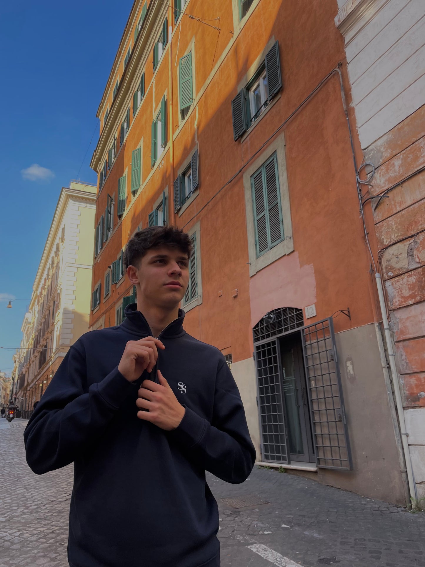 "CLASSICO" half-zip