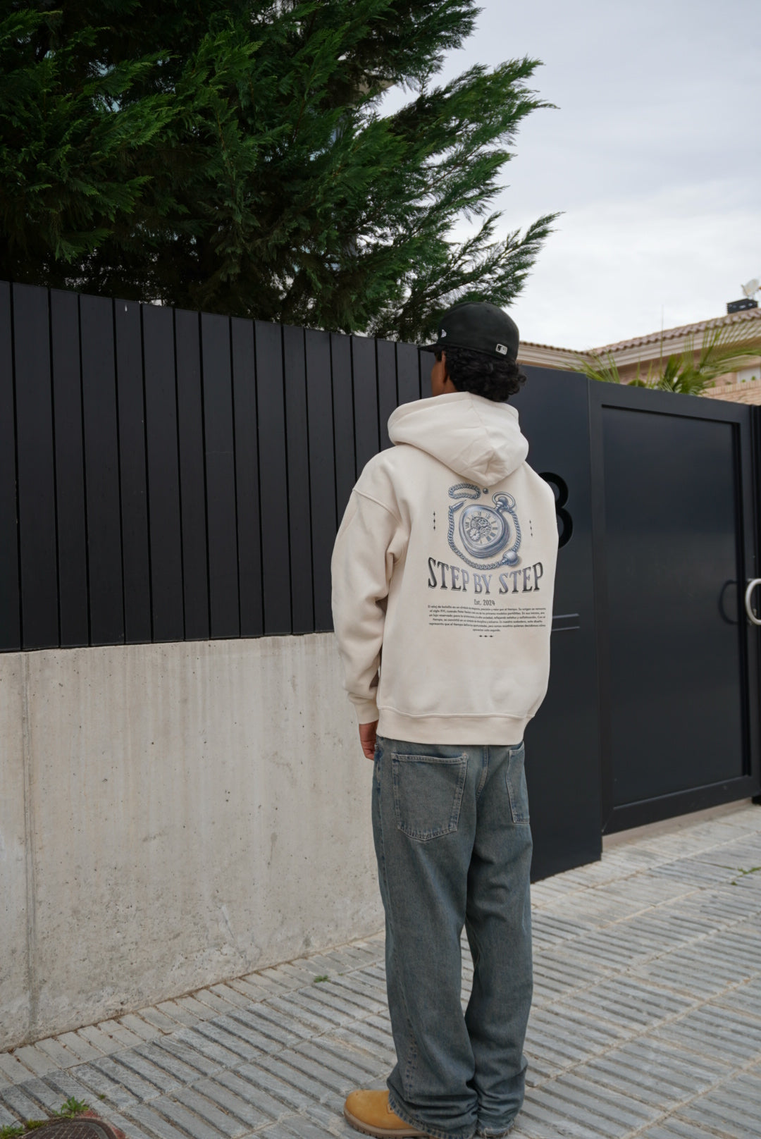 "O'CLOCK" Hoodie